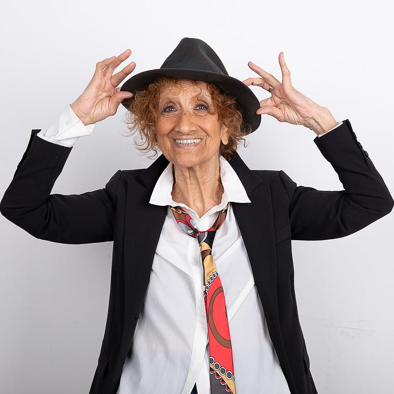 BRAVA, BRAVISSIMA...ANCHE MENO - con Anna Mazzamauro